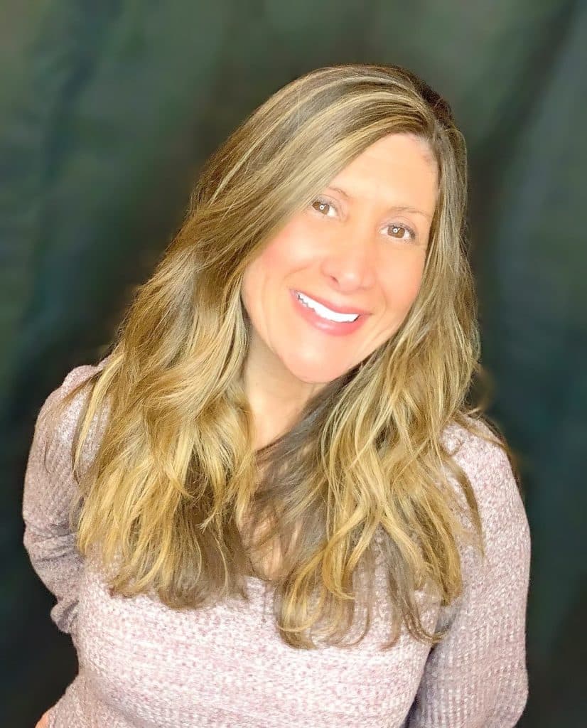audra-santos-headshot